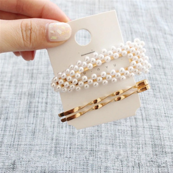 Boutique Accessories - LAST ONE ❗️- Gold and Pearls Hairpin Barrettes Set